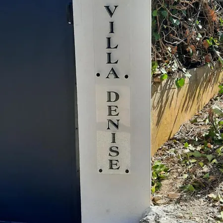 Denise 200 M Riviere Orb Villa *